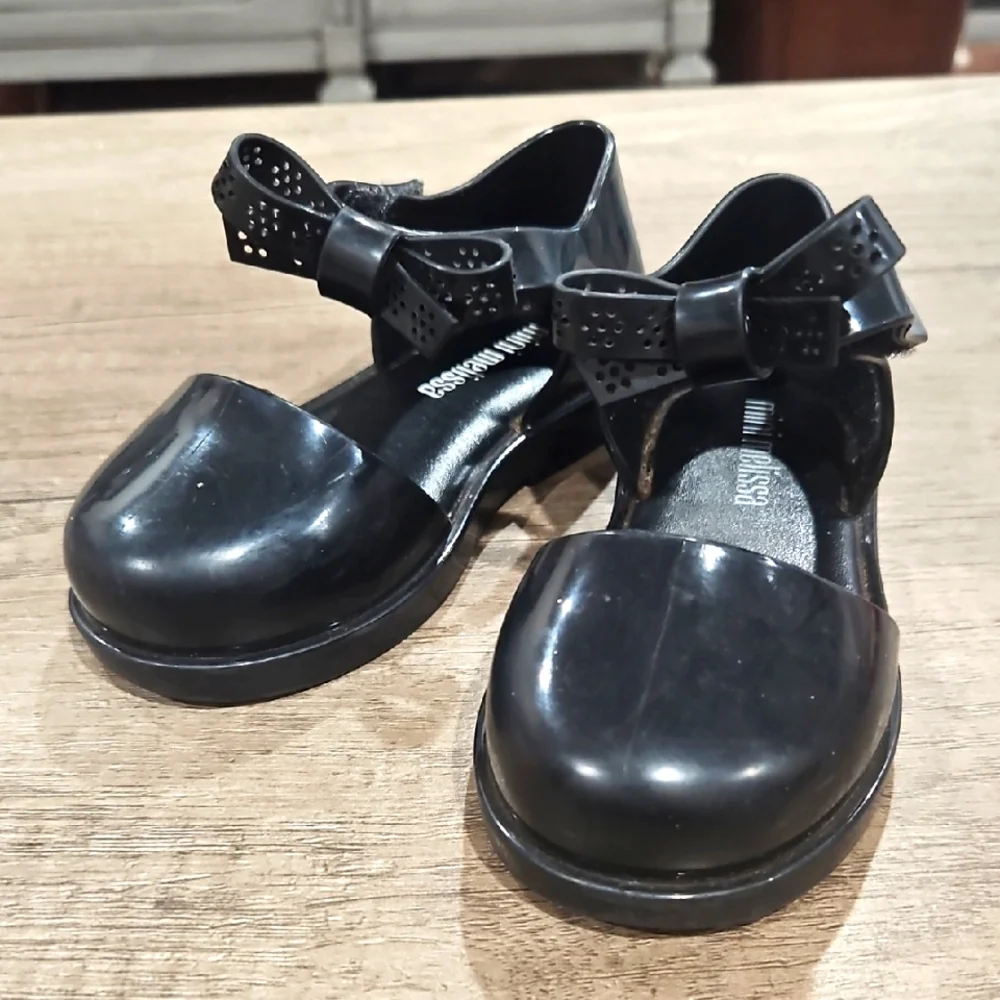 Mini Melissa Black Kids Shoes with Bow size 7